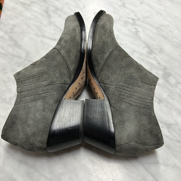 Joie Gray Suede Western Ankle Boot Size 39 - Picture 3 of 9